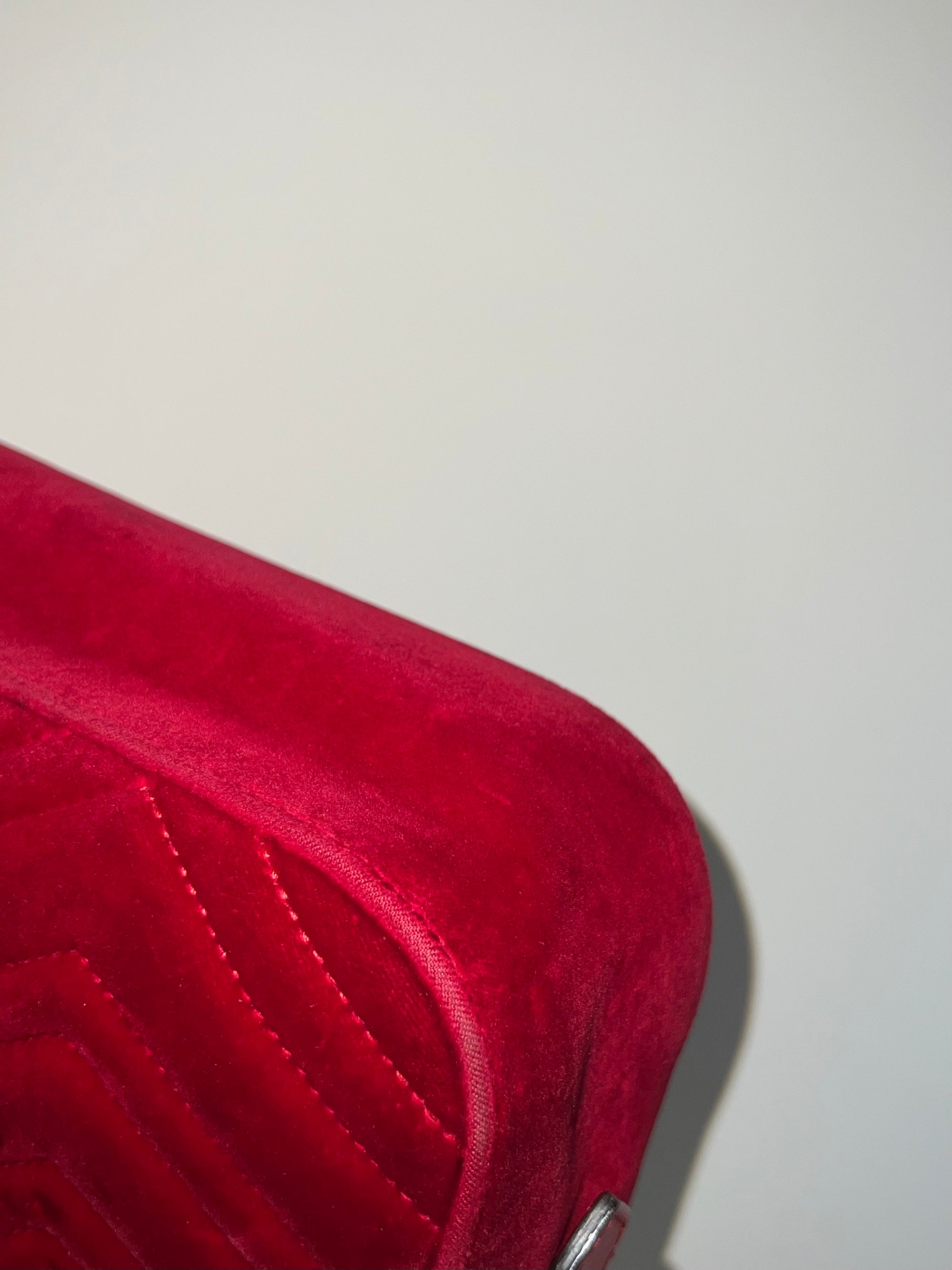 Gucci Camera Marmont