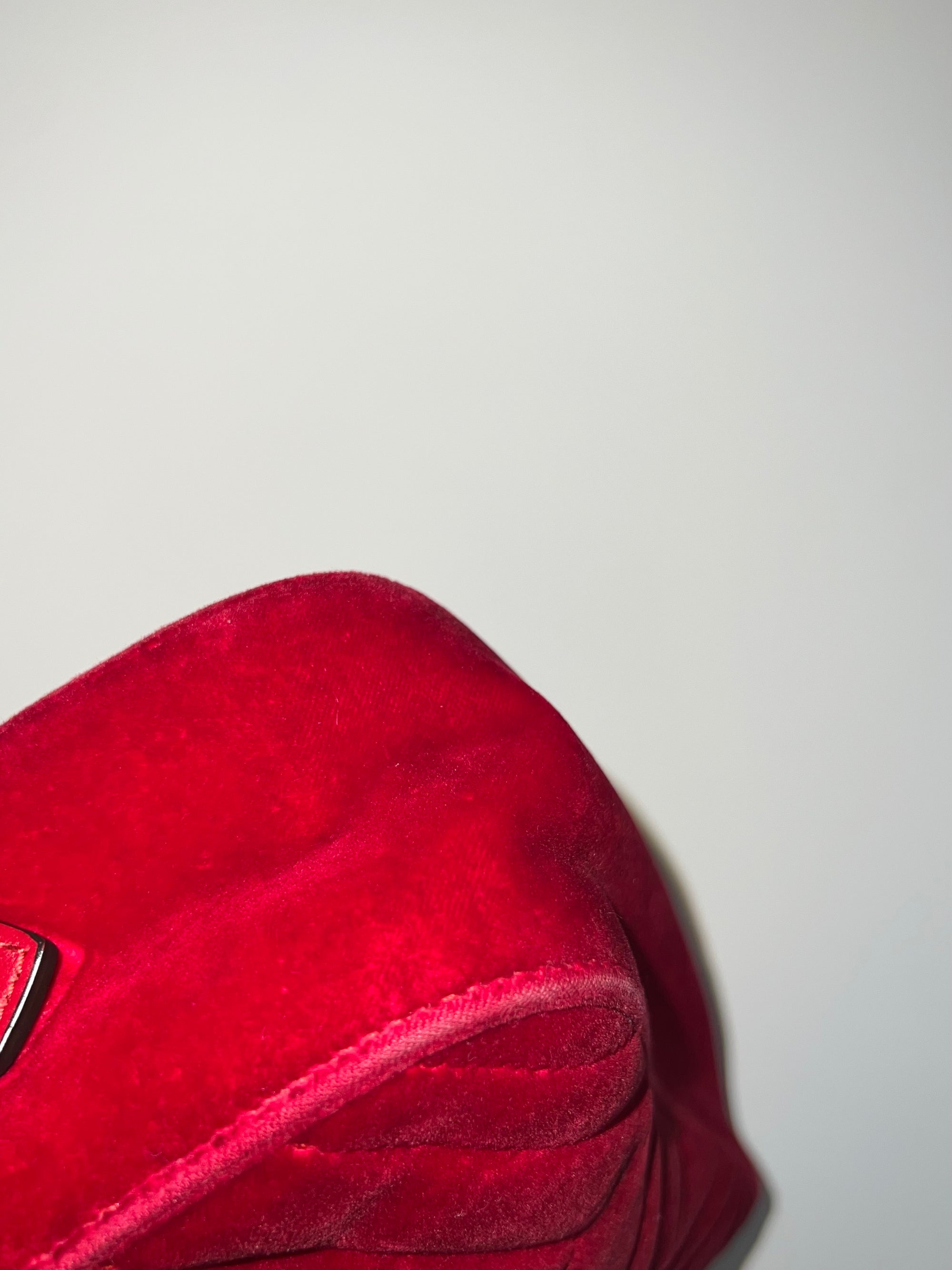 Gucci Camera Marmont