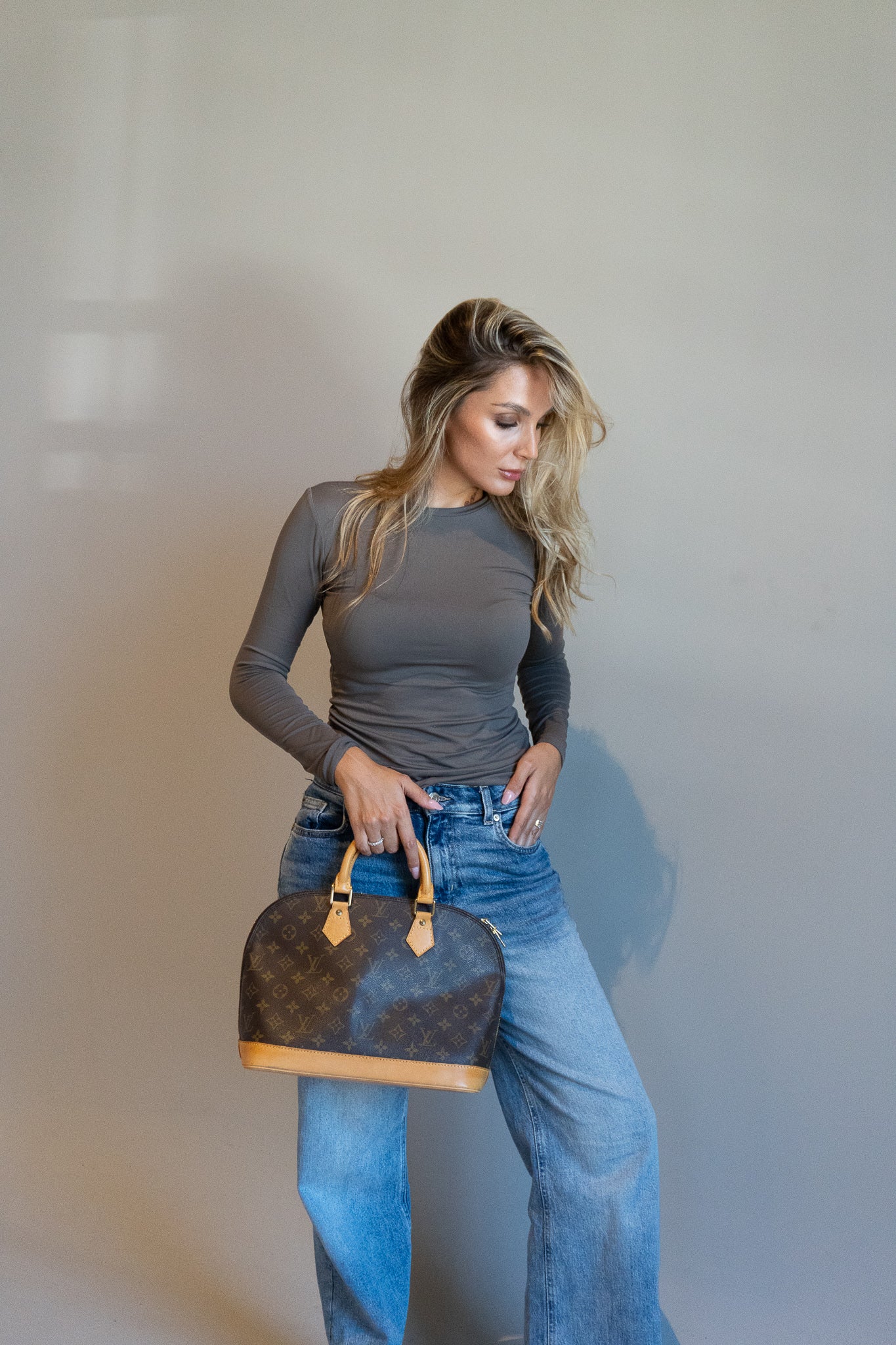 Louis Vuitton Alma PM