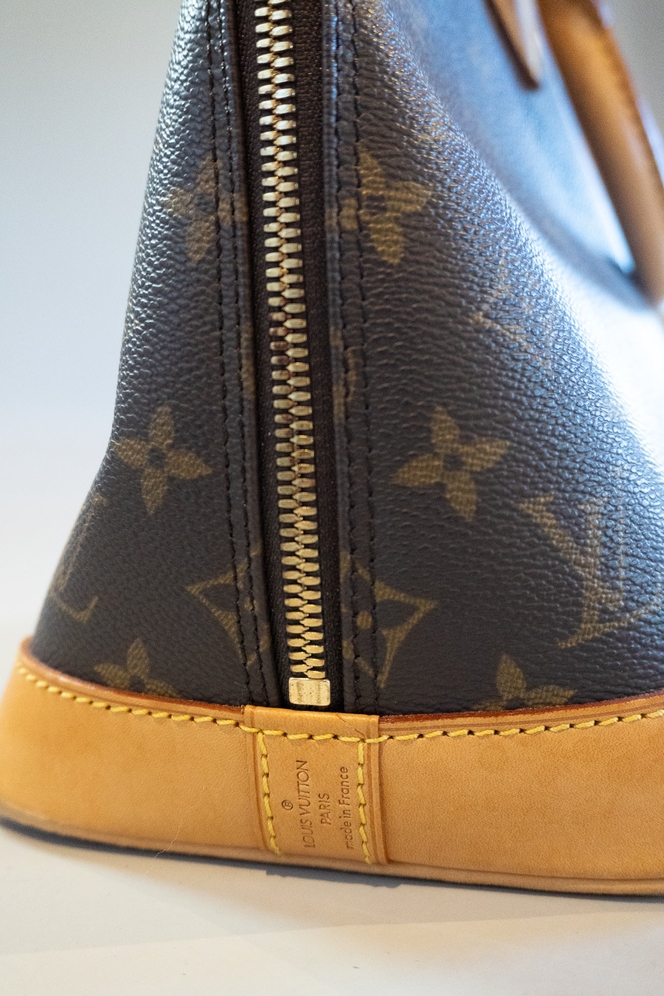 Louis Vuitton Alma PM
